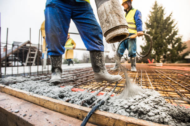 Best Concrete Sidewalk Installation in Compton, CA